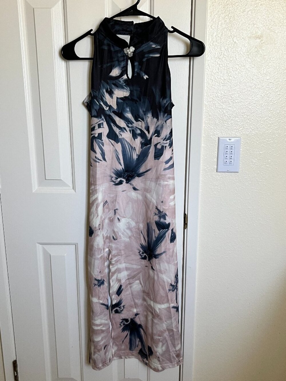 舞蹈弹力旗袍 Women Elastic Qipao/Cheongsam for Dancing, Floral Ink Style, Size XS